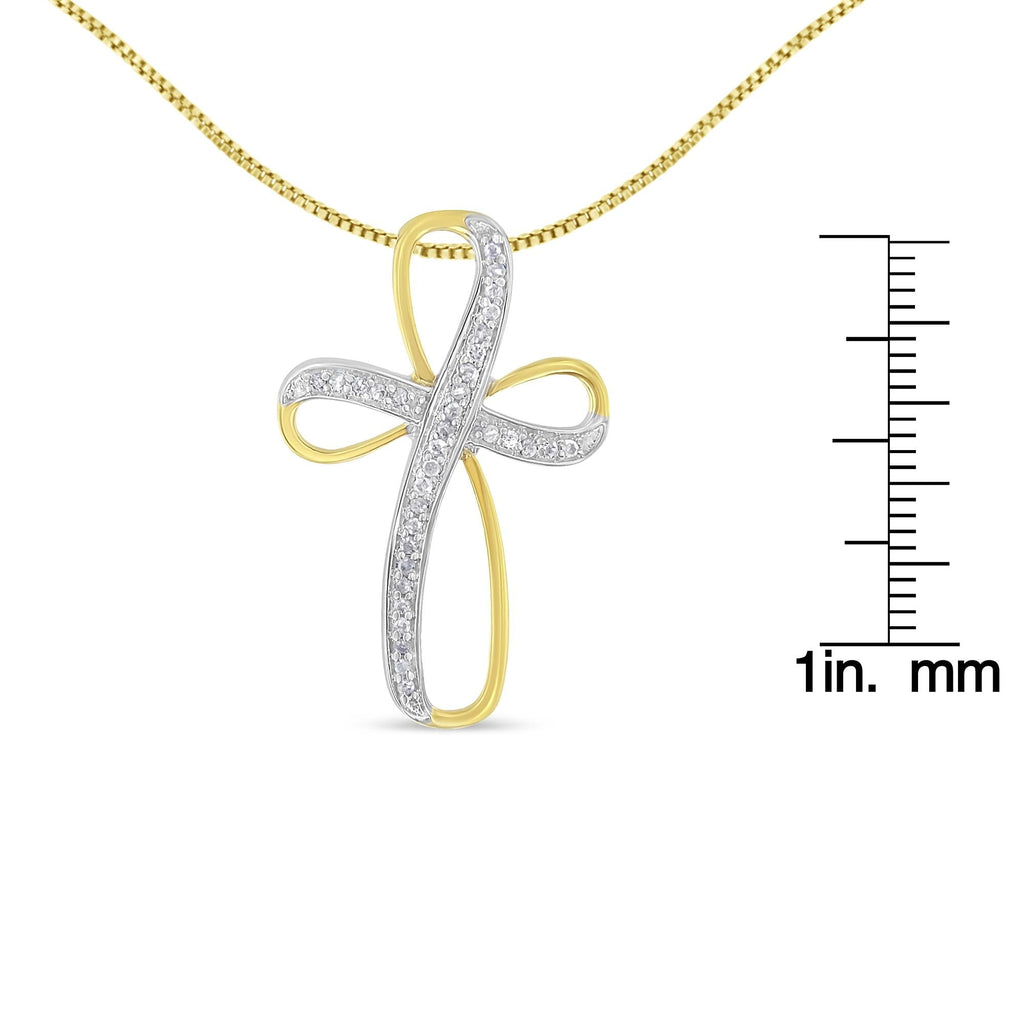Two Tone .925 Sterling Silver 1/10 cttw Round Diamond Fashion Pendant Necklace (H-I, I3)