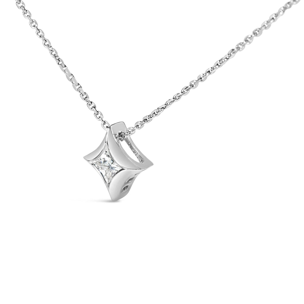 10K Gold 1/10 Cttw Bezel Set Solitaire Princess Cut Diamond Kite Shaped Pendent Necklace - 18" Inches