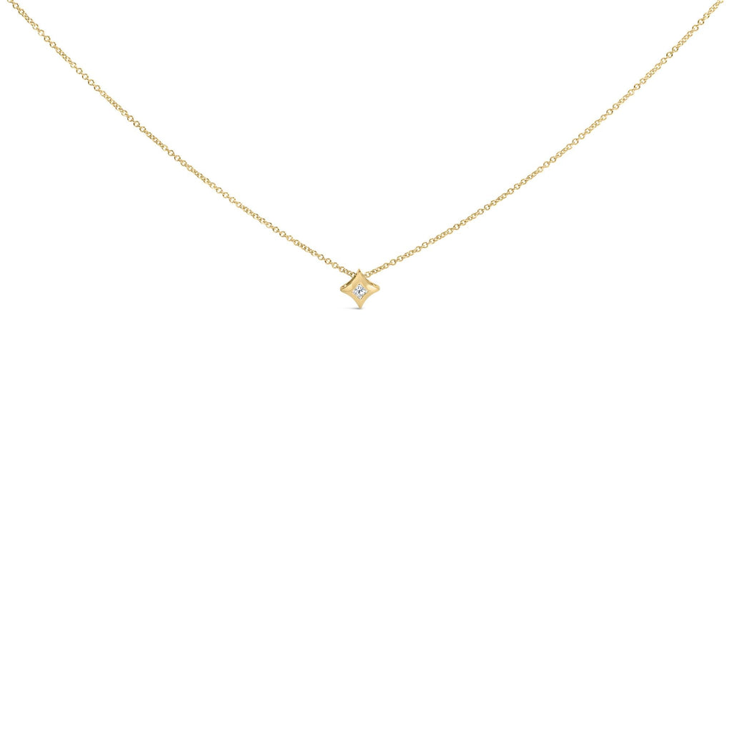 10K Gold 1/10 Cttw Bezel Set Solitaire Princess Cut Diamond Kite Shaped Pendent Necklace - 18" Inches