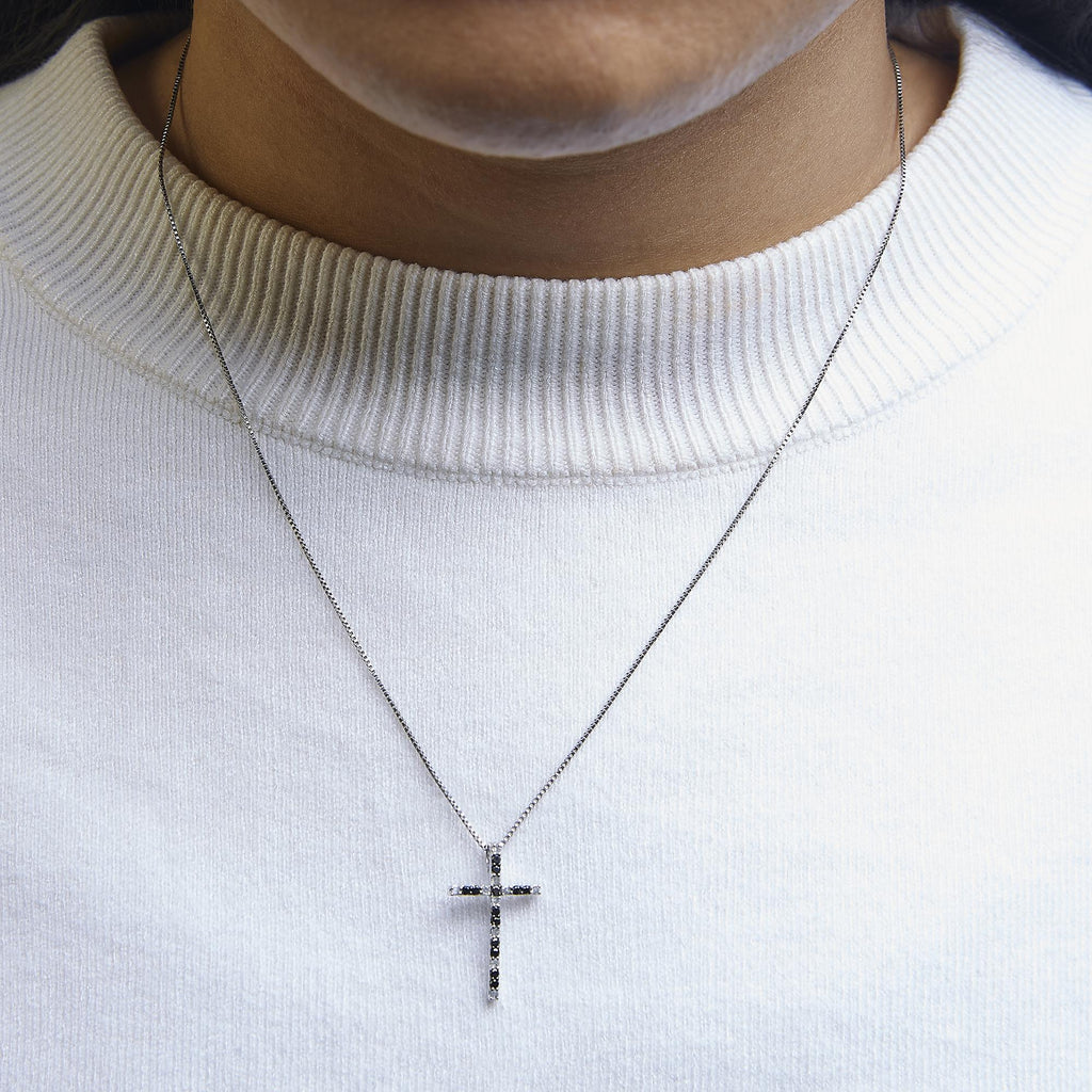 .925 Sterling Silver 1/4 Cttw Black and White Diamond Cross 18" Pendant Necklace (H-I Color, I2-I3 Clarity)